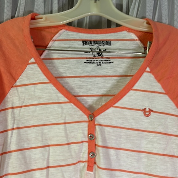 Orange and white True Religion T. - Picture 4 of 5